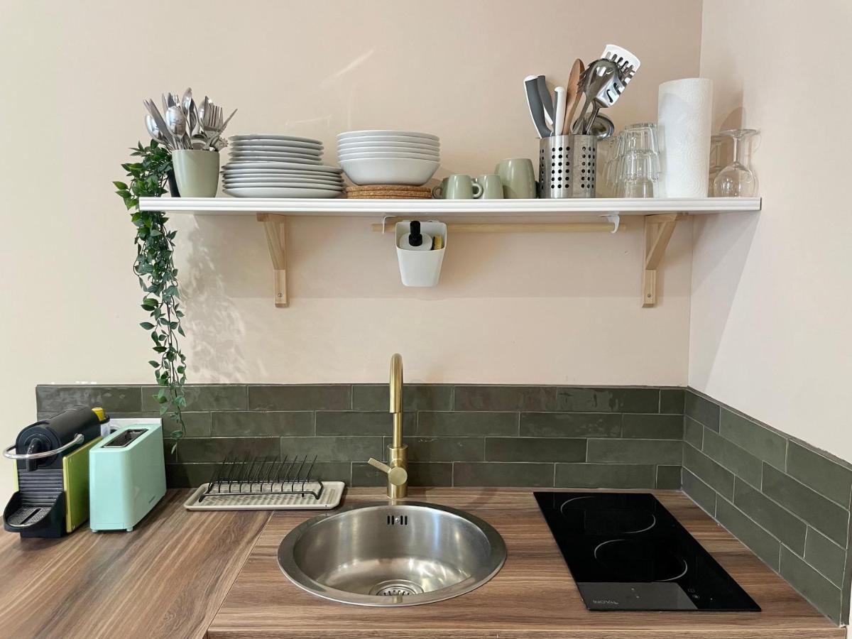 Apartament Studio Malibu Central, Lumineux Et Confortable Hyères Zewnętrze zdjęcie